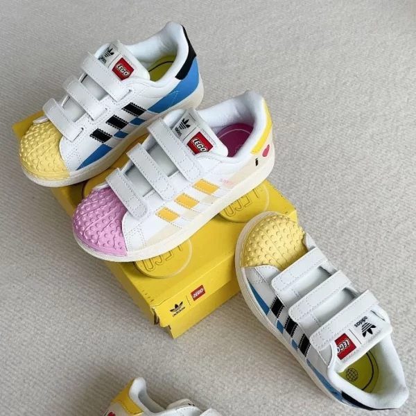 Tênis Adidas - Lego II